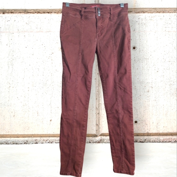 EUC Unionbay Burgundy (Rust) Skinny Jeans Size 7 - Picture 1 of 10